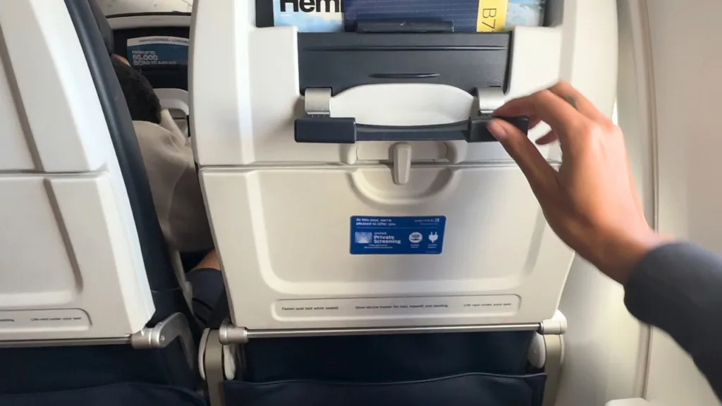 United Airlines Flight Review